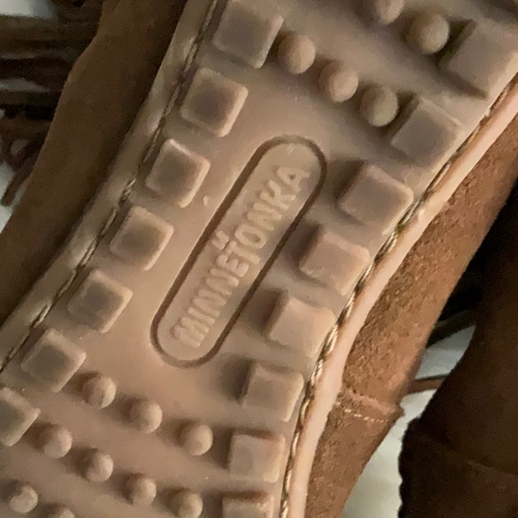 Minnetonka Double Fringe
Moccasin Boots - Picture 9 of 11